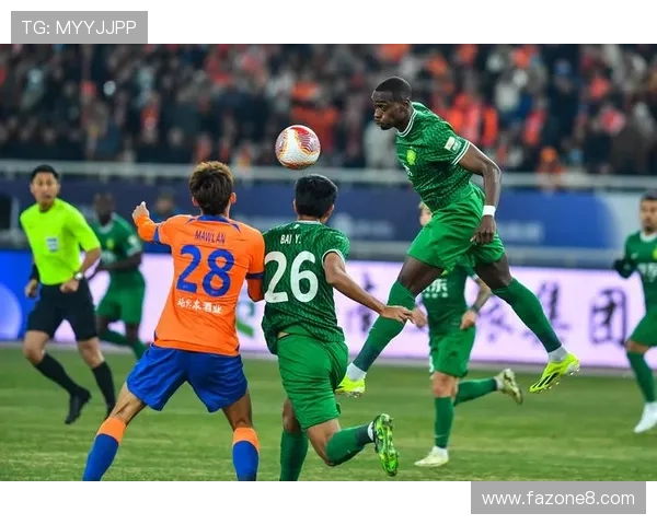 2024年足球八强赛事分析报告：各队表现解析与晋级前景展望